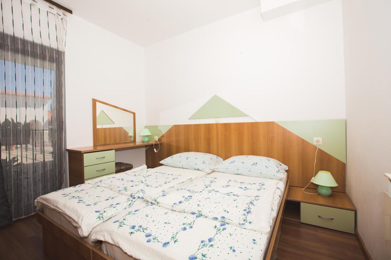 Apartmani Nada & Darko, Kampor, Rab, Hrvatska Ngoại thất bức ảnh