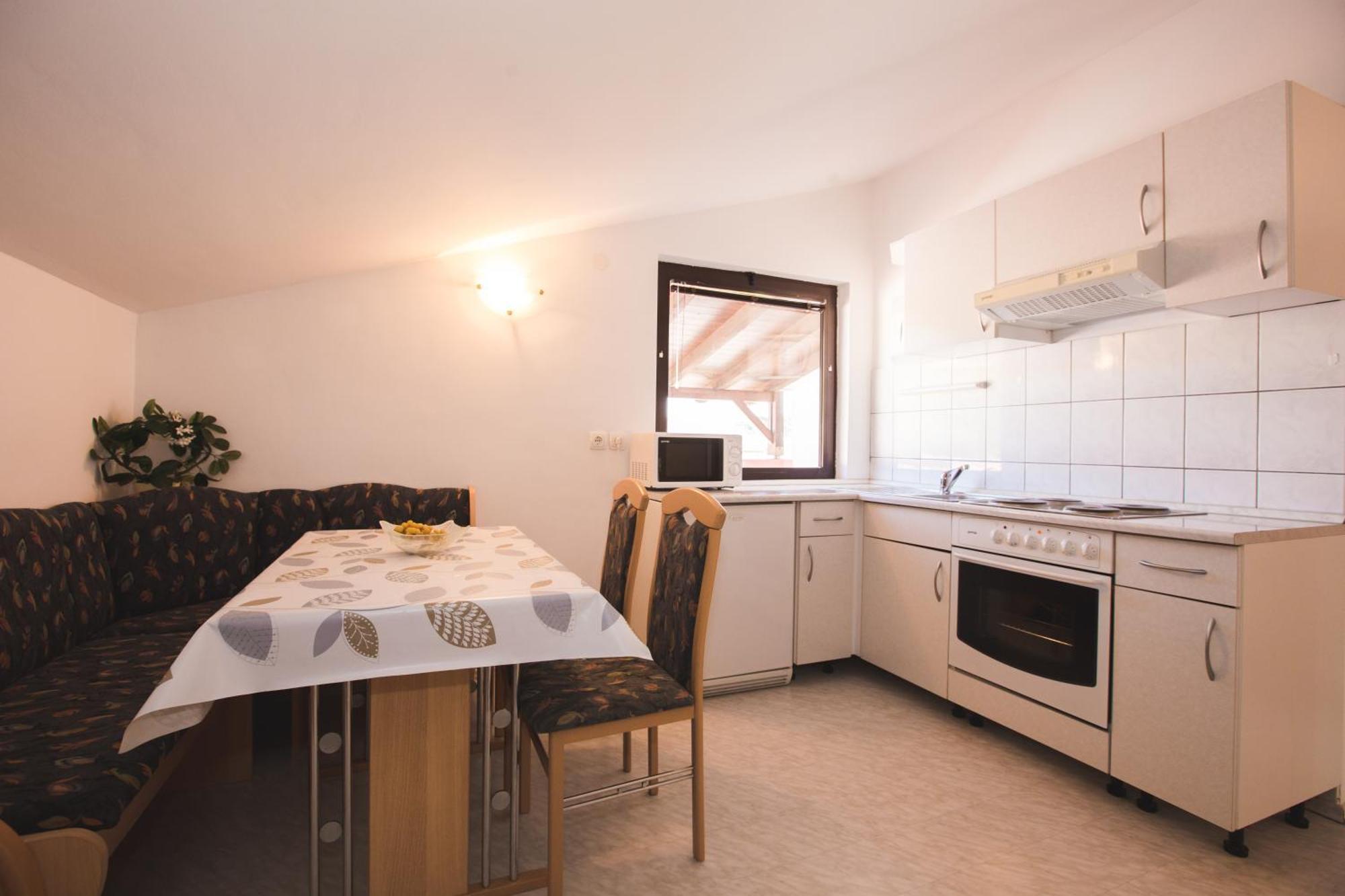 Apartmani Nada & Darko, Kampor, Rab, Hrvatska Ngoại thất bức ảnh